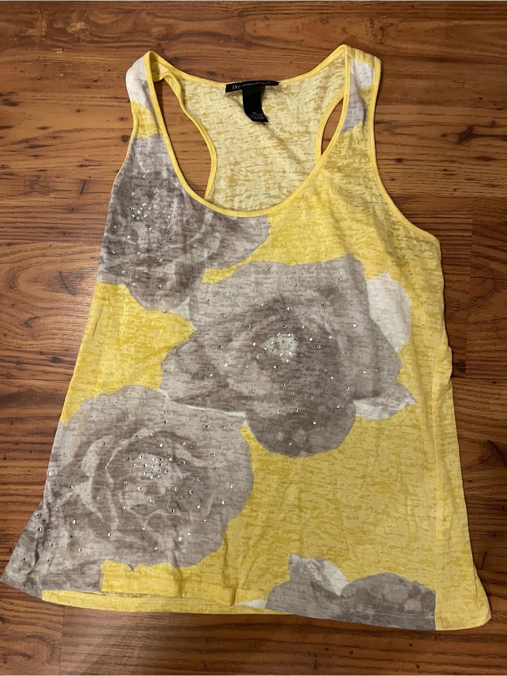 INC International Concepts Yellow Floral Tank Top with Gray Roses XL
